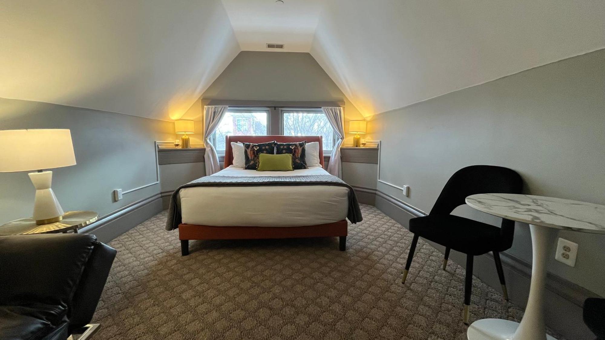 Stone Gables Inn 克里夫兰 外观 照片